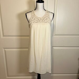 🟢 CUPIO Ivory/Cream Crochet Yoke Shift Dress Double Layered Sz. M